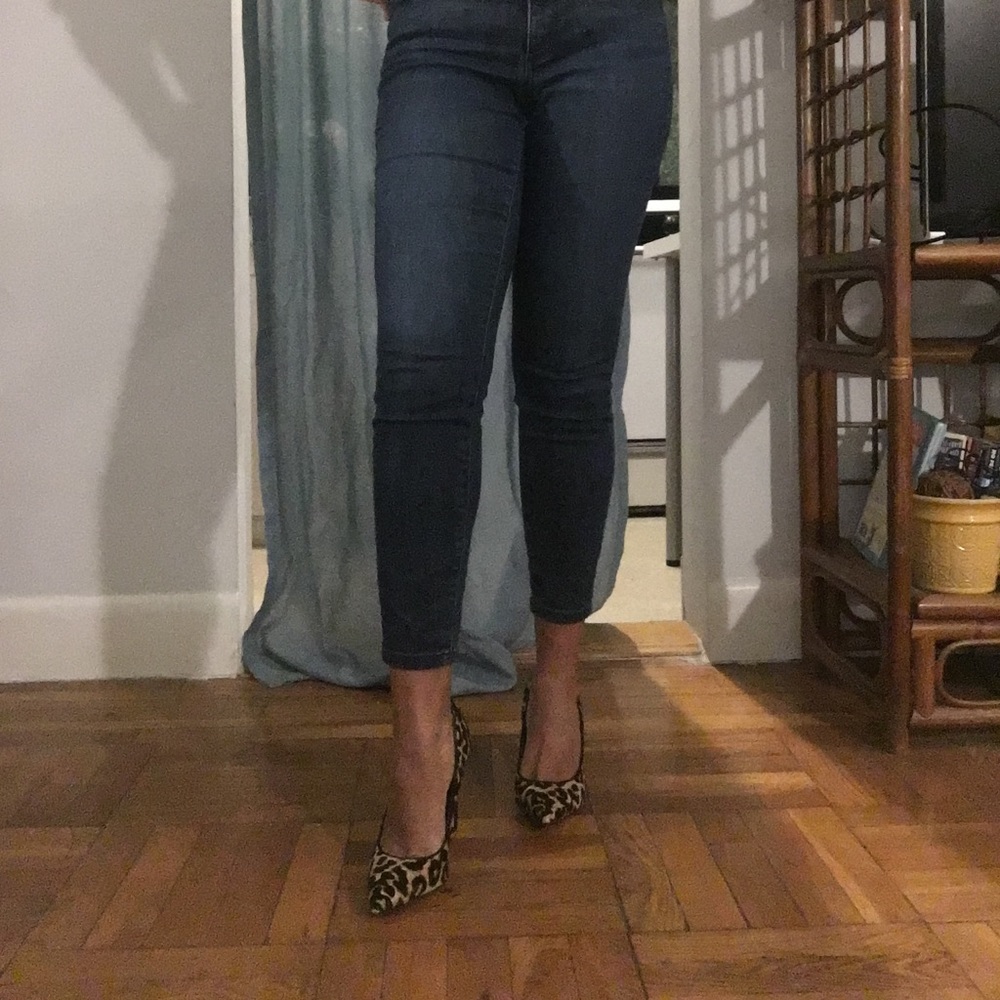 Leopard Print Pumps - Picture 2 of 2